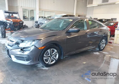 2017 Honda Civic Lx z USA, uszkodzony, nr VIN 19XFC2F54HE075691